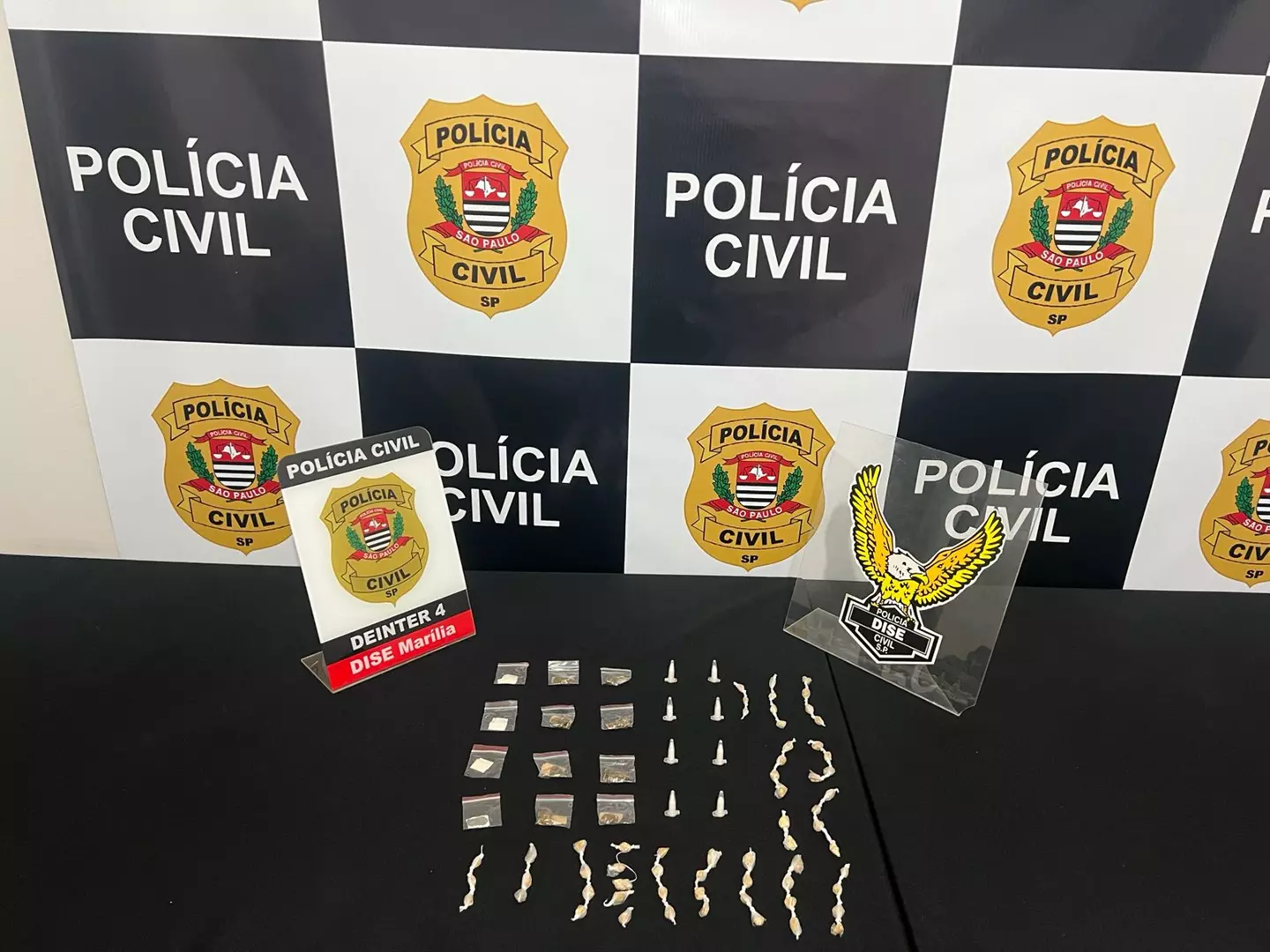 Polícia Civil flagra homem atuando no tráfico em Marília